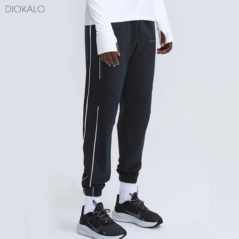 

DIOKALO Men Sports Pants Loose Basketball Training Pants Outdoor Running Quick-drying Pants Gym Pants Comprehensive Training Pan