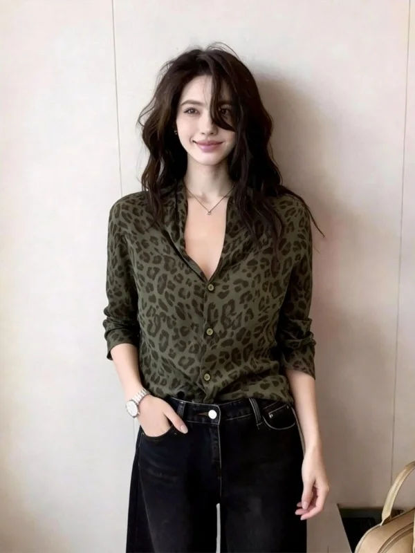 Elegant Long Sleeve Women's Shirt Spring 2026 Fashion Design Casual Loose Fit White Enhancing Leopard Print Button up Cardigan view 4