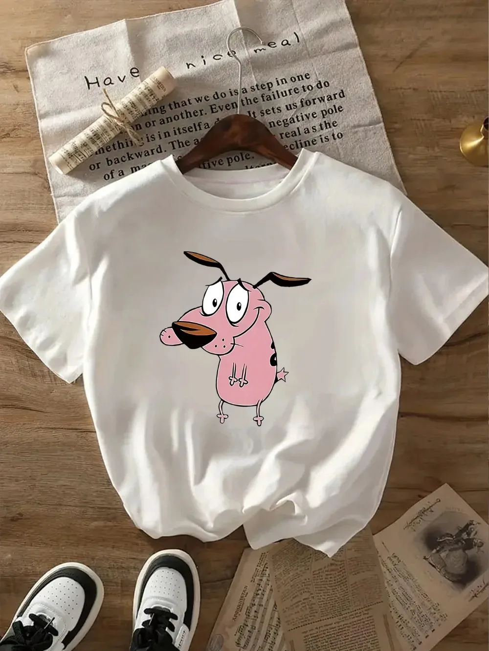 Damen-T-Shirt „Brave and Cowardly Dog“ mit kreativem Druckmuster, Sommer-Damen-T-Shirt mit Rundhalsausschnitt und kurzen Ärmeln, Freizeit-T-Shirt-Kleidung – Detail 9