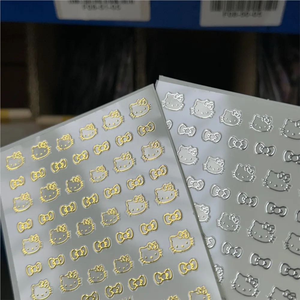 สติกเกอร์ติดเล็บลายเฮลโลคิตตี้สีแดงน่ารัก 6 ชิ้น สีขาว/ดำ/ทอง พร้อมกาวในตัว ลายโบว์เฮลโลคิตตี้ สำหรับตกแต่งเล็บเด็กผู้หญิง