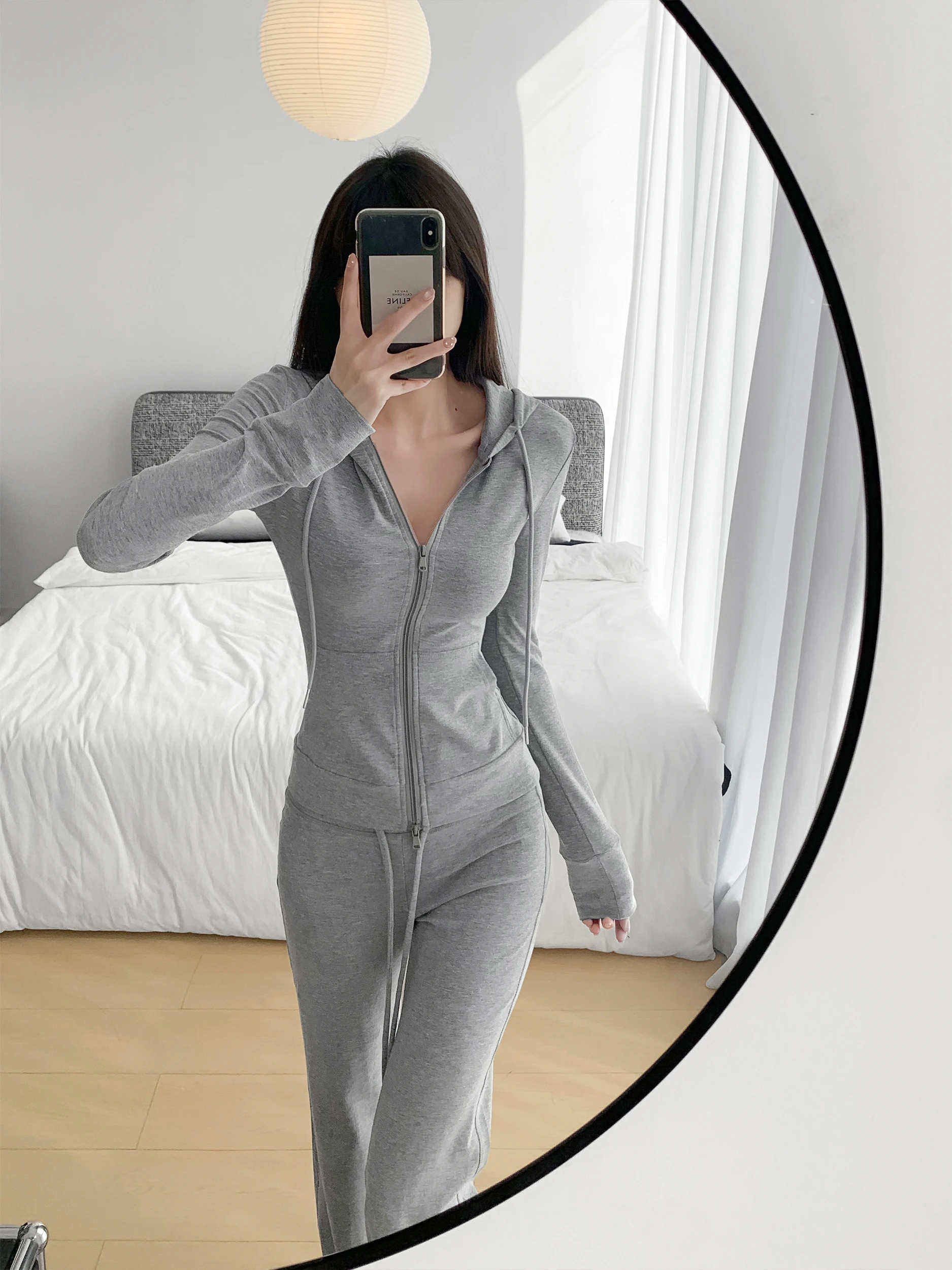 

Zhang Zi Lightweight Oxygen Set Casual Loose Pants High Waist Top Women's Long Trousers Hoodie Two-Piece Suit Cotton Long ...