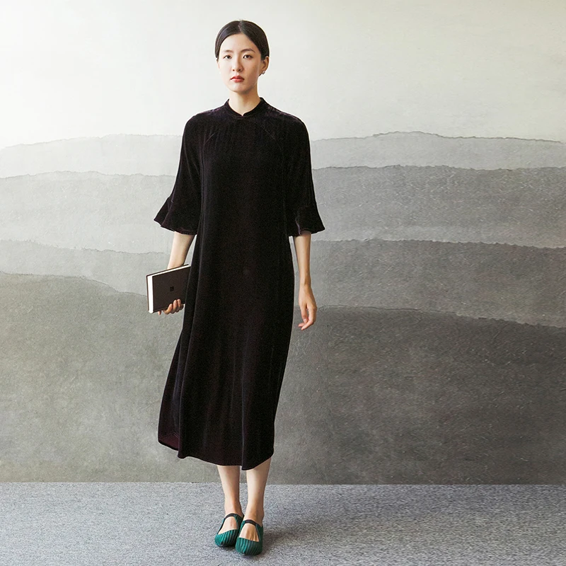 

Новая коллекция Le: шелковая бархатная футболка с воротником-стойкой, улучшенная, приталенная, в китайском стиле, фиолетово-красная, сезонная модель