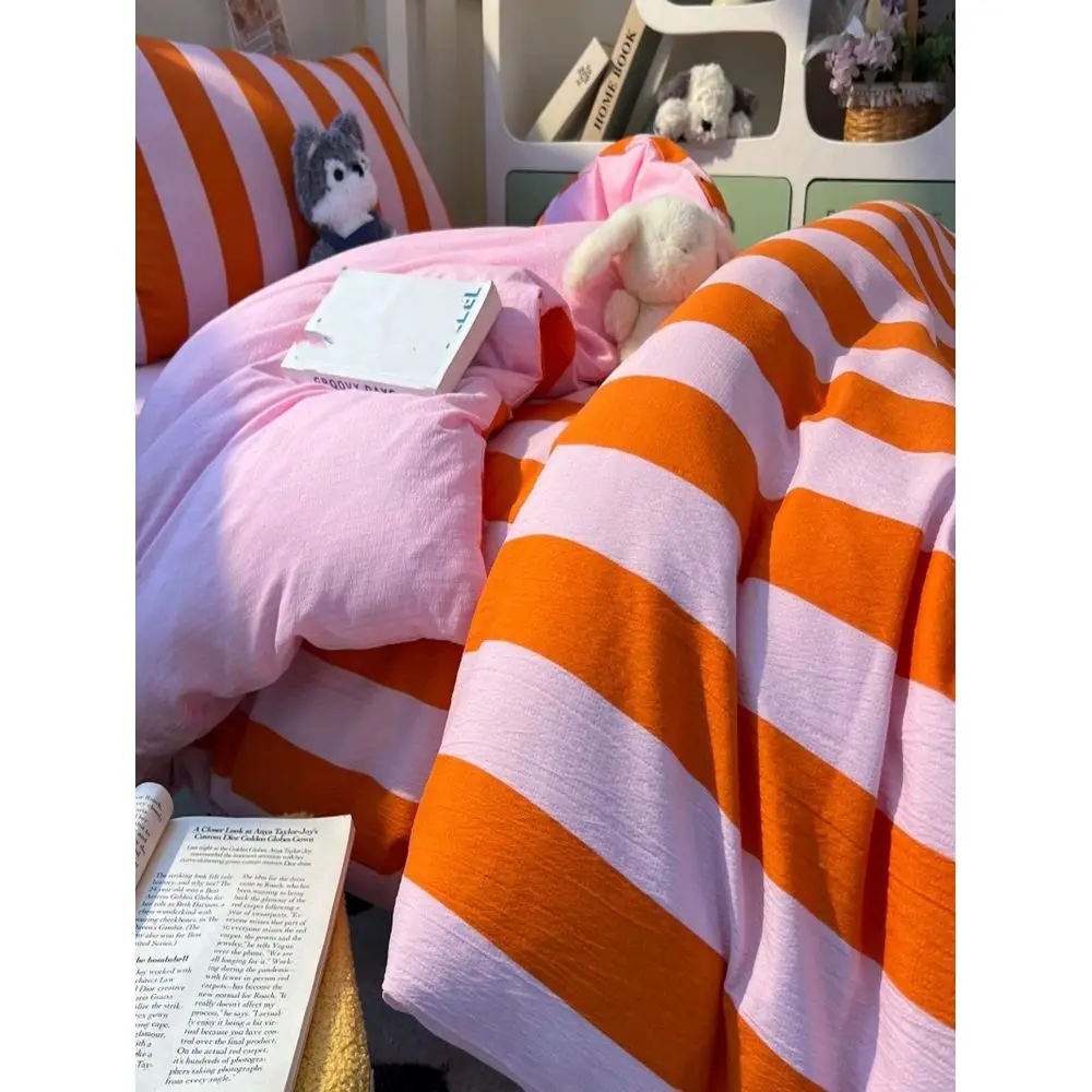 

Комплект пододеяльников в оранжевую полоску, мягкий, дышащий, размер Queen