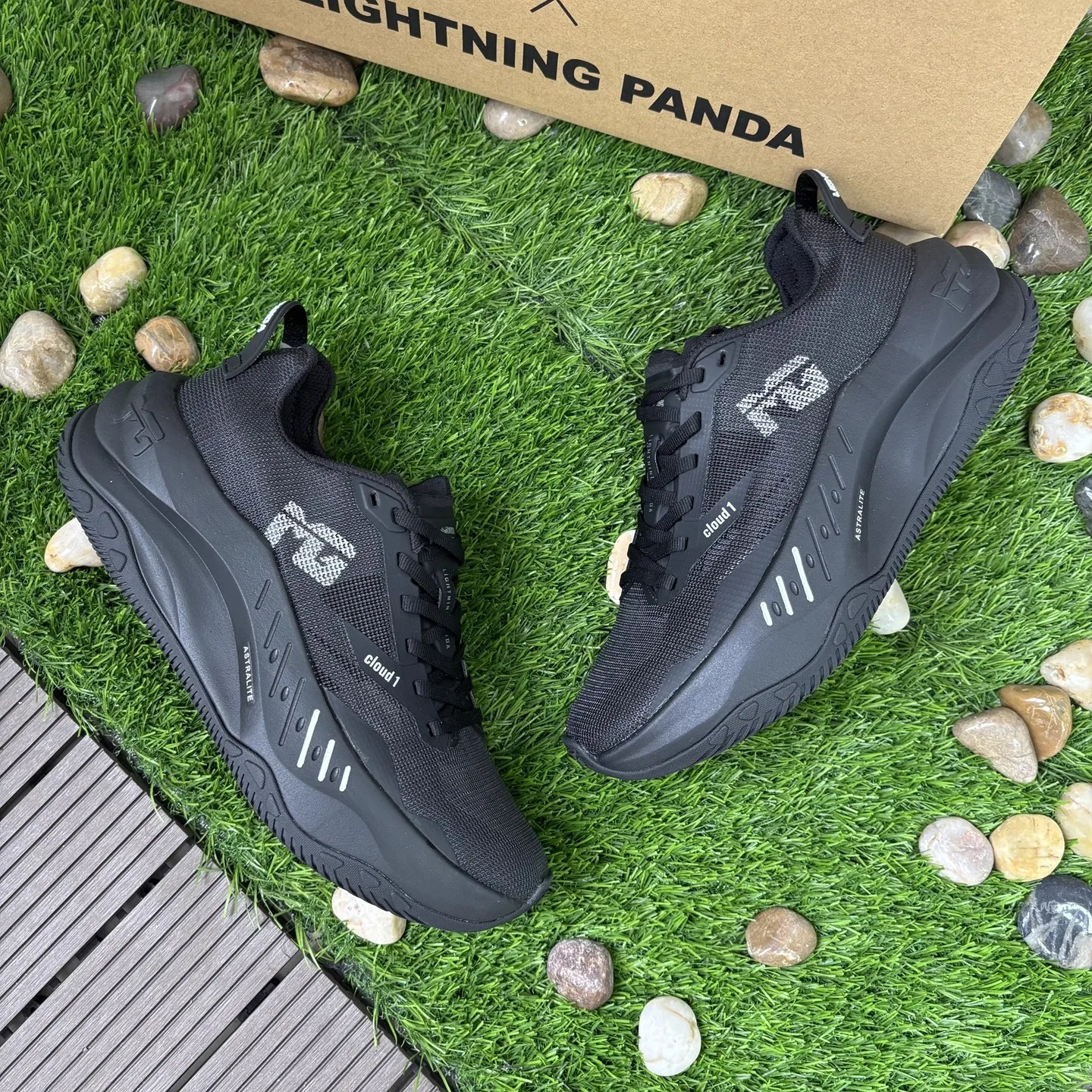 Professional Running Shoes Unisex Style Couple's Matching Wearable Walking Shoes Black & Green Sock-Style Sneakers