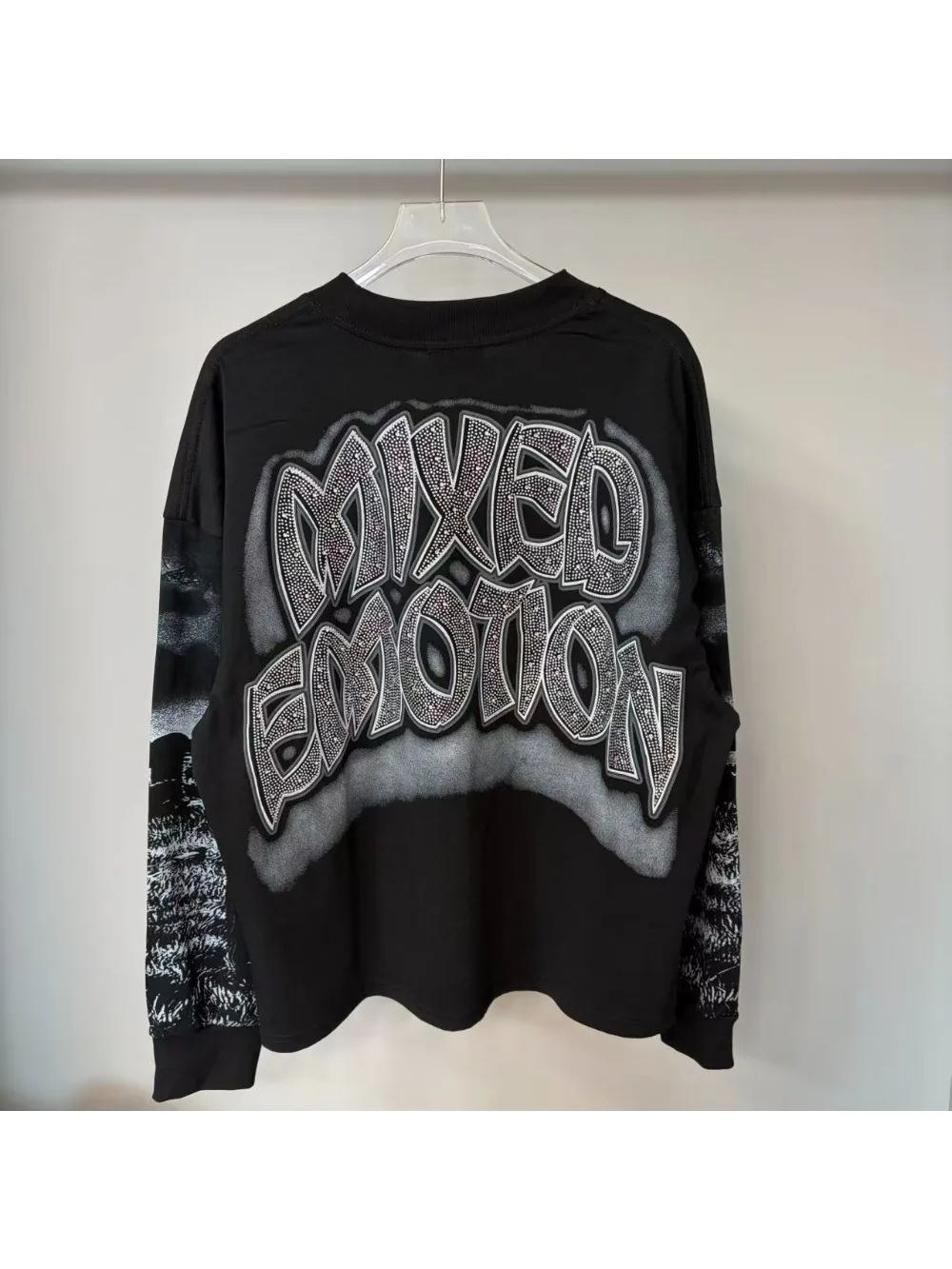 High Quality Designer MIXED-EMOTION Long sleeved T-shirt 100% cotton men's and women's Vintage Printed and hotfix rhinestone High Street Trendy Fashion Hip Hop T-shirt hoodie sweatshirt Pullover