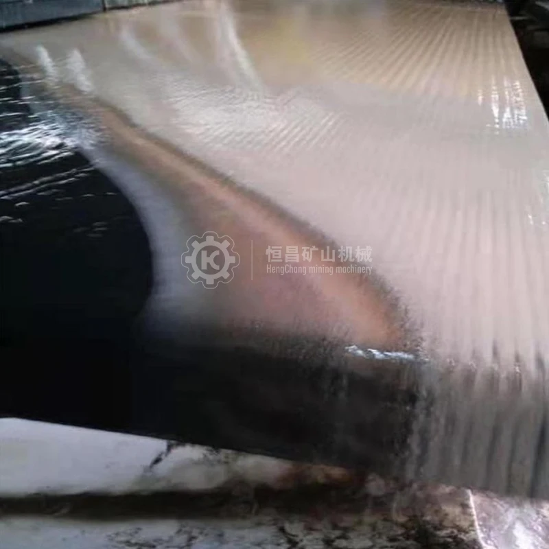 2026  China Top Sale Area Mineral Processing Lab and Big Type Gravimetric Tin Black Sand Shaking Table Gold Separation