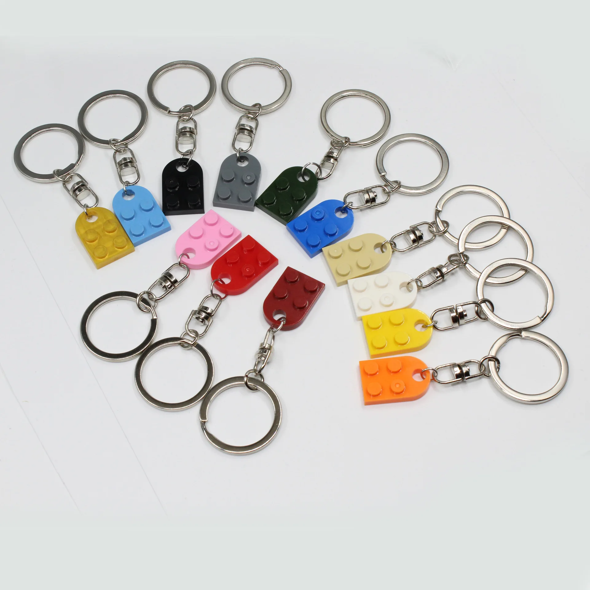 Portachiavi A Forma Di Cuore Per Coppie | Due Pezzi Staccabili Che Formano Un Cuore | Regalo San Valentino In Acciaio Inox Rosso - 2