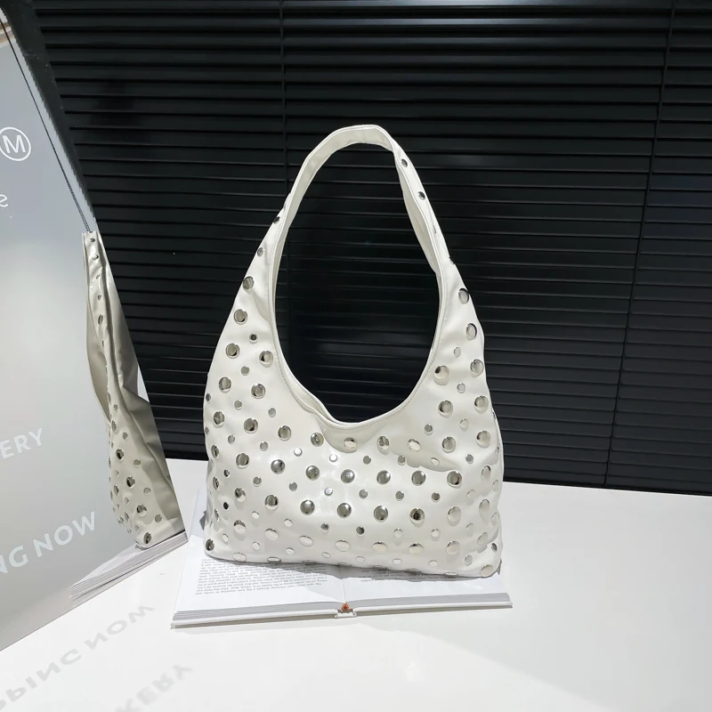 2025 Fashion Glossy PU Sense of Luxury Shoulder Bags Rivets Unique Design Personality Popularity Commute Tote Bags for Women