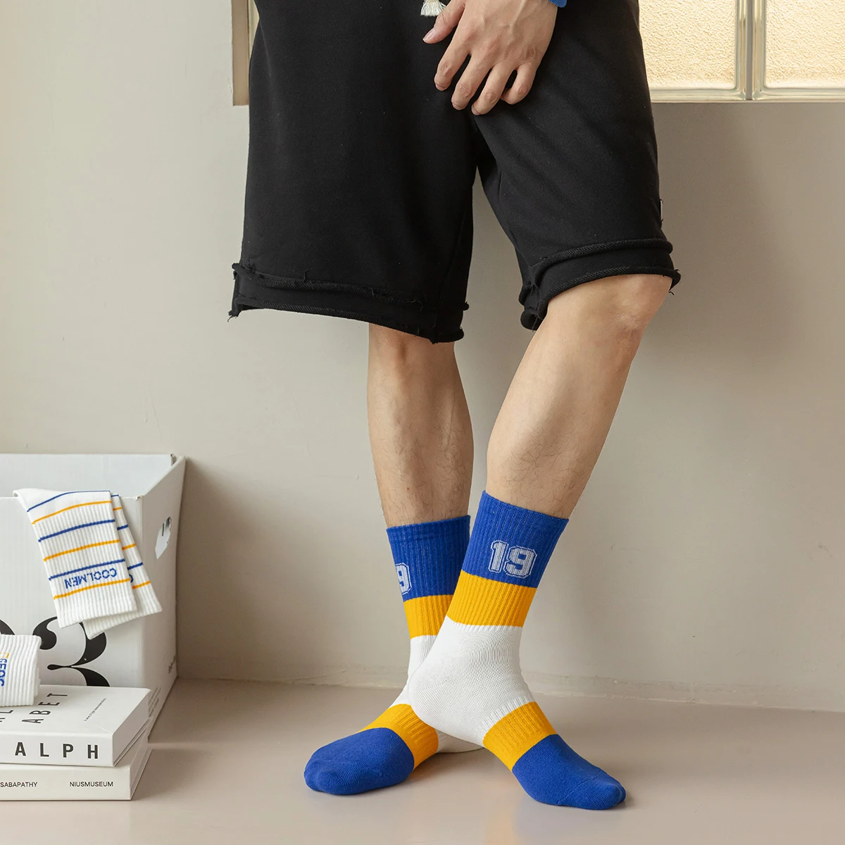 Jacquard Letter Breathable Training Funny Tube Socks Outfits Long Short Indoor Short Socks Badminton Ethnic Lovers Streetwear