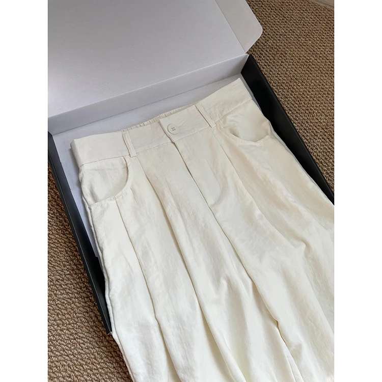 بنطلون نسائي صيفي بتصميم جديد من قماش حريري أبيض ناعم، خصر عالي، أرجل واسعة، بنطلون رقيق ومريح، بنطلون مستقيم بأسلوب عادي.