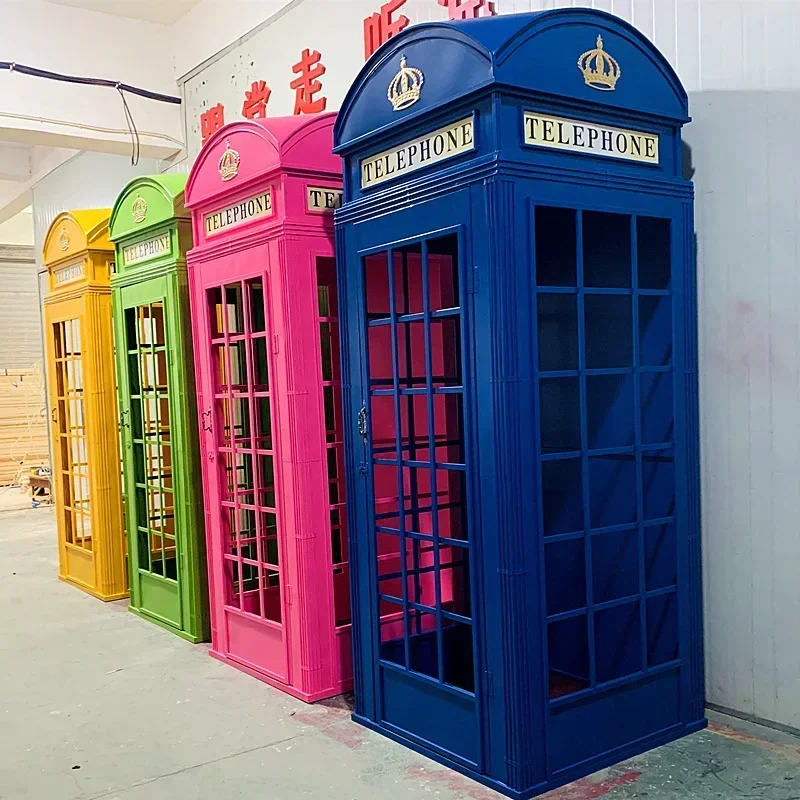 Wrought iron British phone booth model ornament