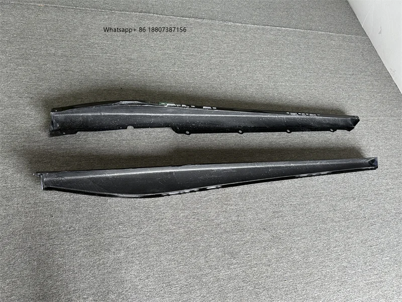 

Suitable forFerrari 296GTB Modified OEM Style Carbon Fiber Side Skirt