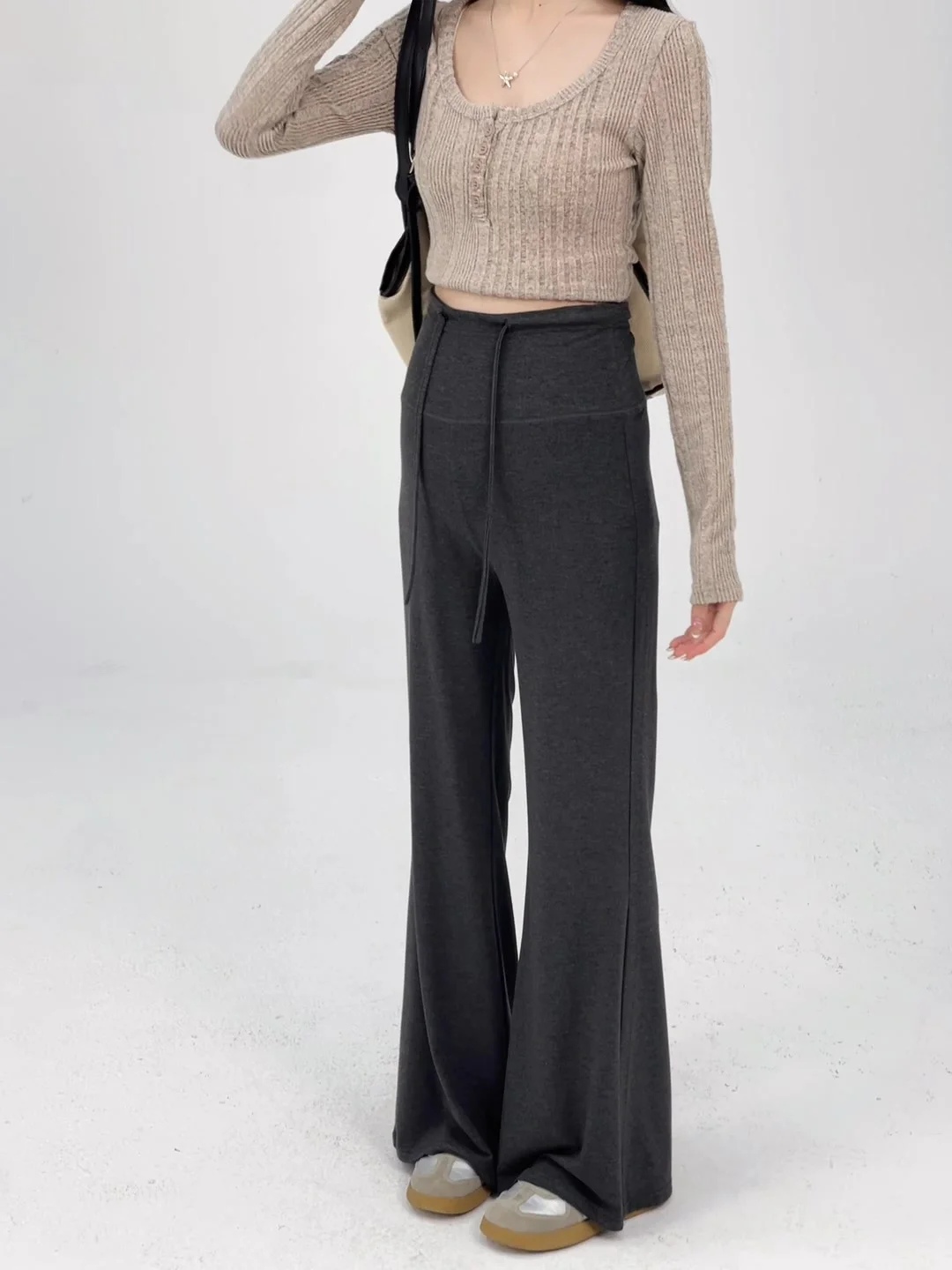 2025 New Maternity Flared Trousers for Autumn - Stomach-Friendly Spring/Autumn Wide-Leg Pants for Pregnant Women Youth Pregnancy