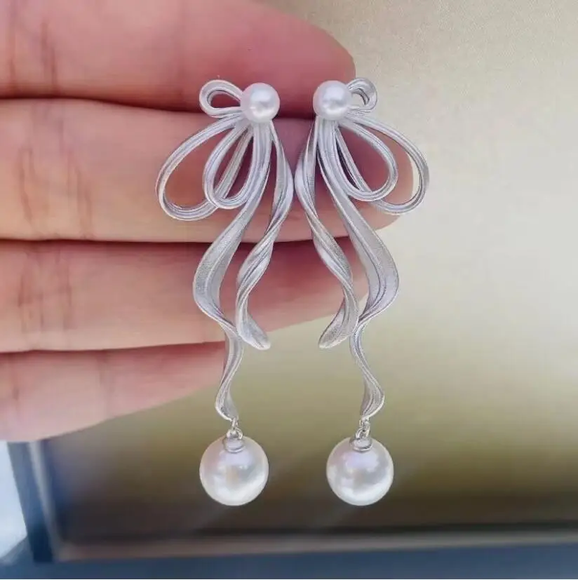 

charming pair of 6-7MM 9-10mm south sea round white pearl dangle earring 925s