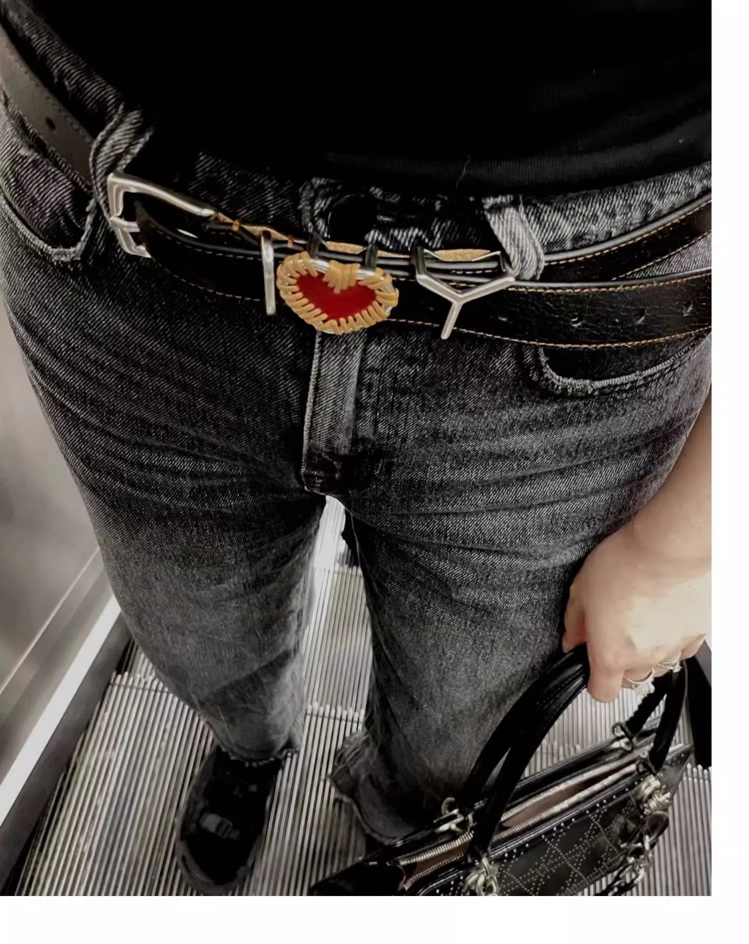 

2025 Y/ПРОЕКТ ~ Классический красный ремень Love в стиле ретро, простой ремень YD73