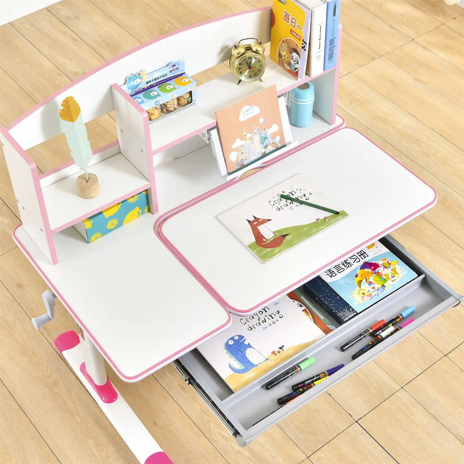 The table and chair set can lift and lower the table for primary school students, and the desk is a solid desk for children.