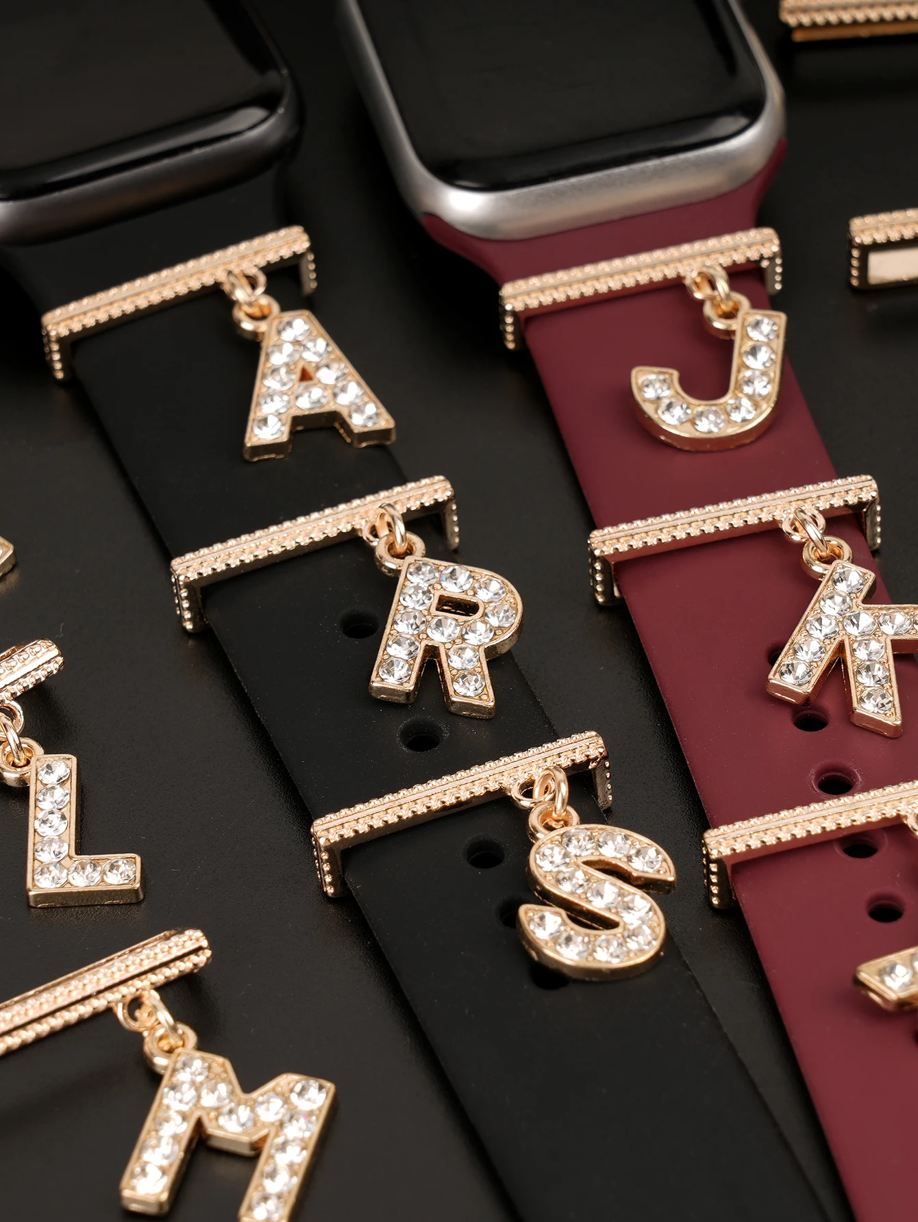 New Fashion 26 Letters Rhinestones Watch Band Charm Decoration Ring，For Apple Watch Band Alphabet Accessories