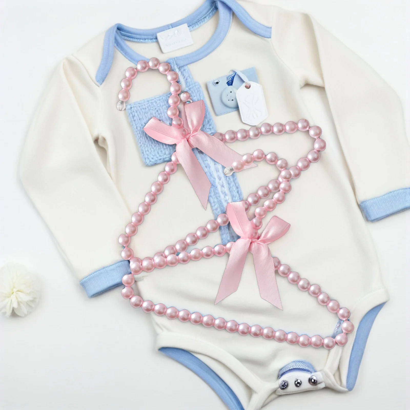 

6Pcs Smooth Finish Plastic Pearl Hangers Gentle on Fabrics for Baby Clothes Closet Organizer Small Garments Baby Girl Hangers