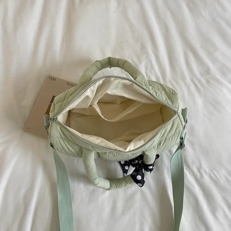 2026 Neue Designer-Schultertasche mit Karomuster, Space-Baumwoll-Handtasche für Damen, Große Kapazität, Daunengepolsterte Gesteppte Einkaufstasche für Damen – Detail 28