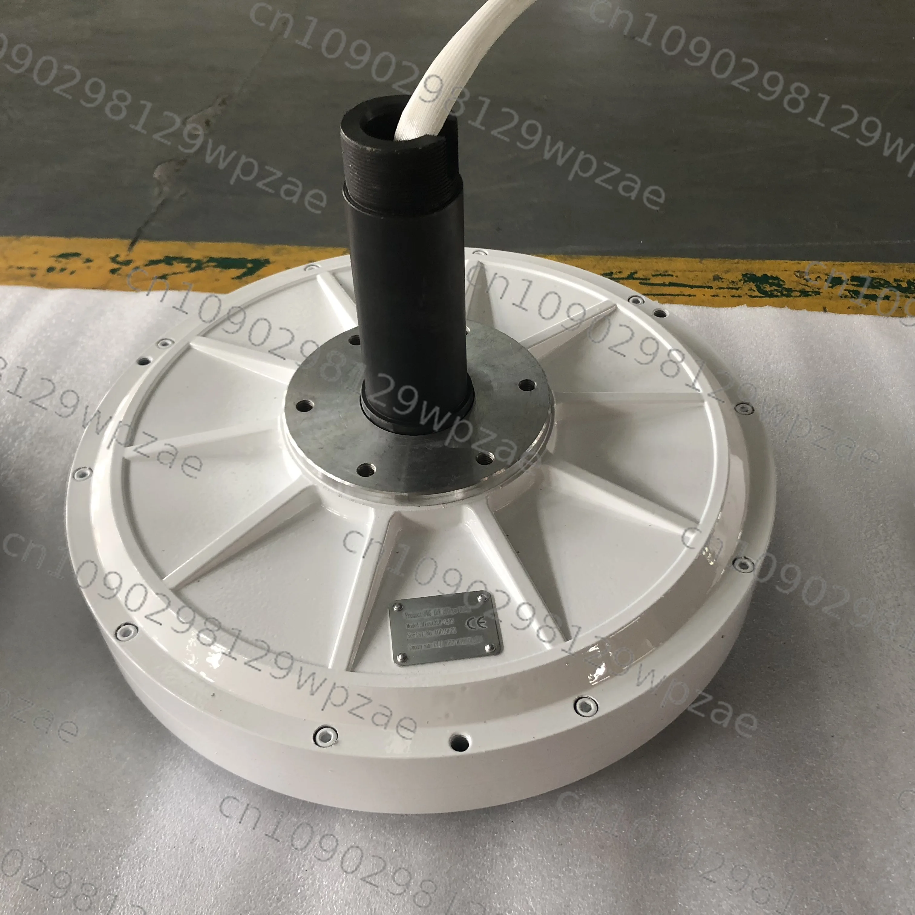 Chinese 1Kw Wind Generator Vertical Axis Small Wind Generator for Home Use