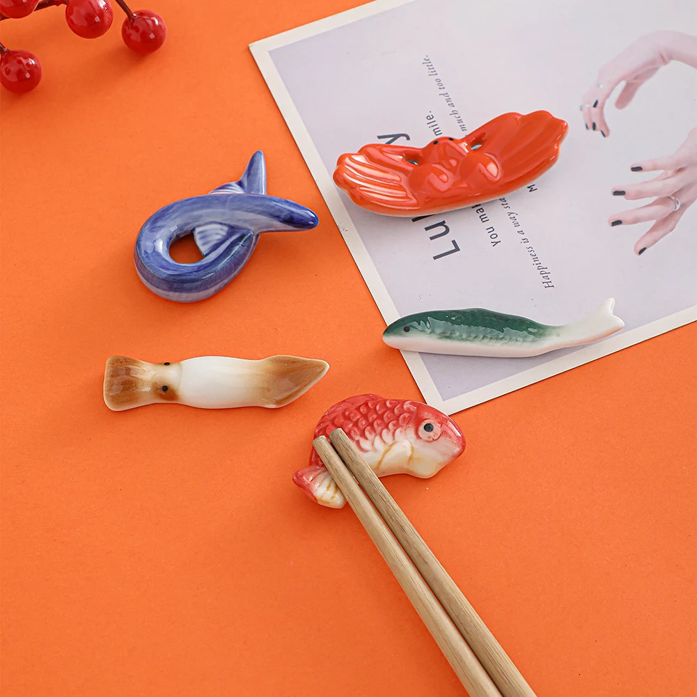 Porcelain Chopsticks Rest Ceramic Fish Shape Cutlery Rest Stand Japanese Style Kitchen Utensil Rest Keep Chopsticks Clean