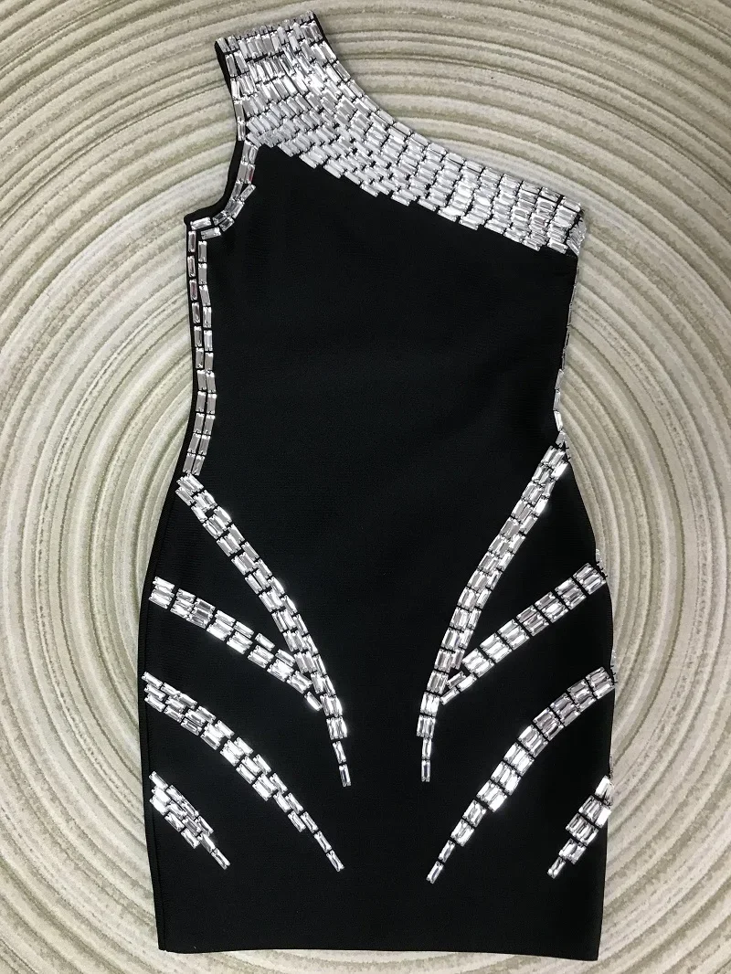 High Quality Black Bandage Dress One Shoulder Mini Dress Diamond Luxury Bodycon Sexy Hand Made Sleeveless Runway Elegant Women