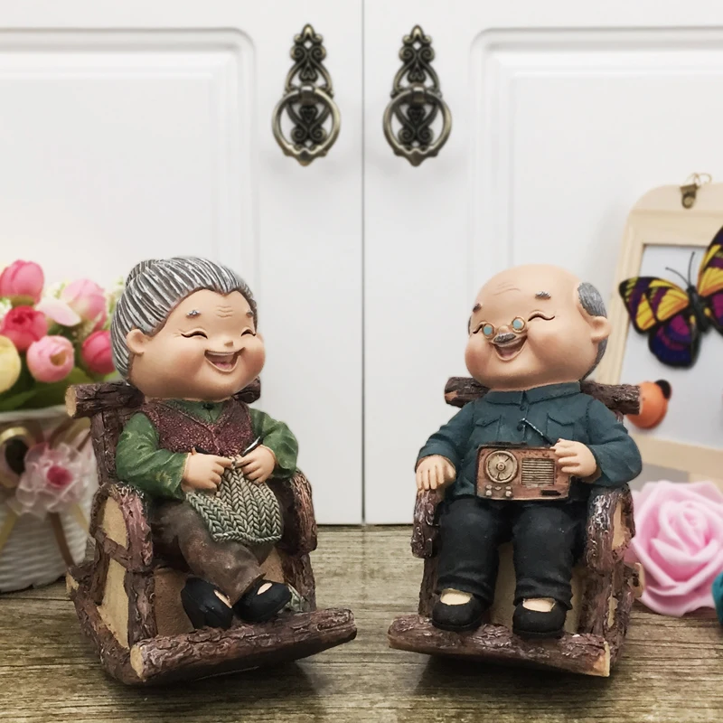 

Creative Coin Piggy Bank Old Men Old Ladies Couple Gifts Living Room Secret Storage Tank Money Box 2pcs Set Ornament Home Decor