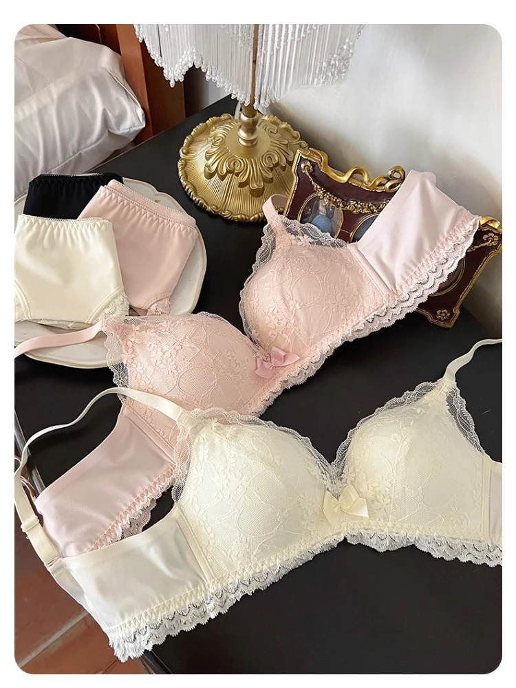 

MOYISU French Pure Lace Lingerie|Small Breast Push-Up|Large Breast Lift|Comfortable Breathable Non-Underwire Bra for Women