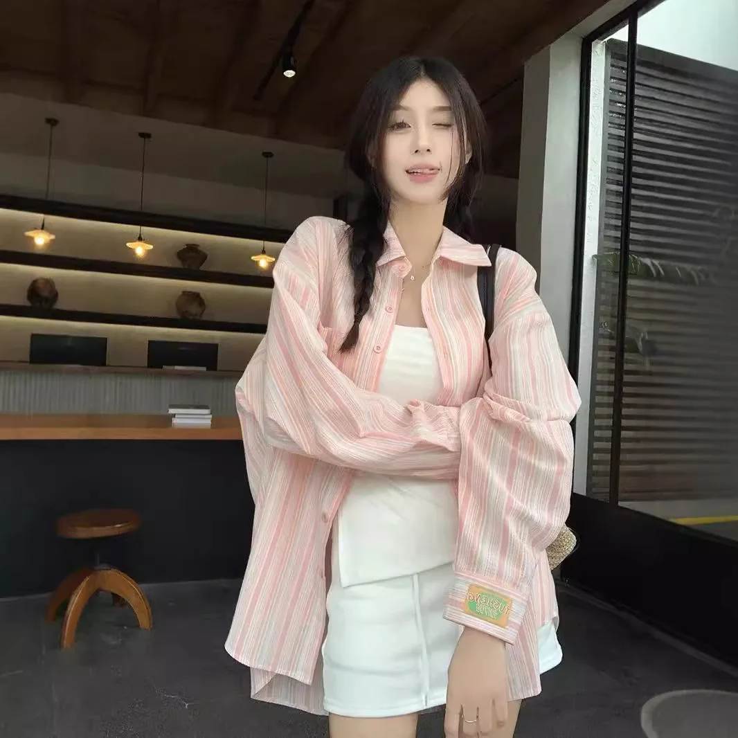 

New fashion striped sunscreen shirt women's design sense loose lazy long-sleeved top jacket