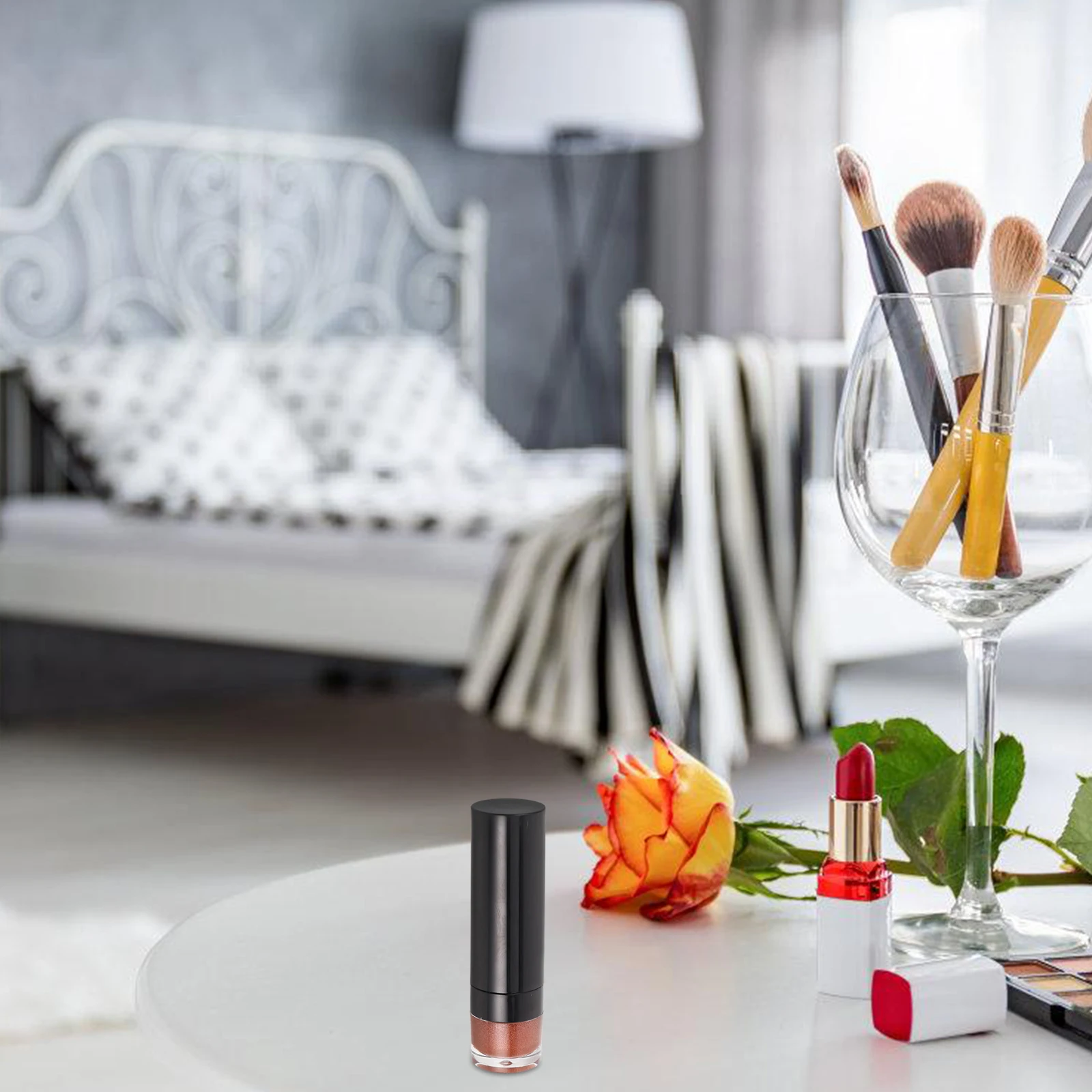 Rossetto scintillante Liner Strumento multiuso per il trucco delle labbra Penna per labbra Accessorio scintillante di lunga durata per le donne