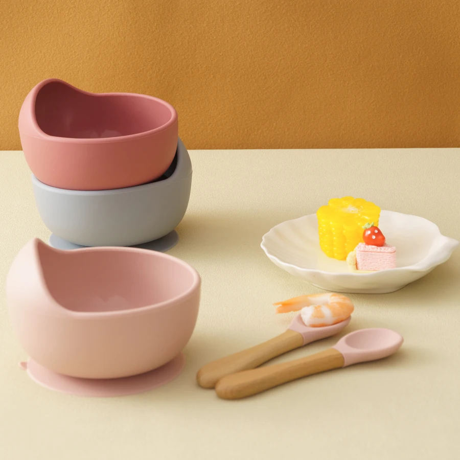 3PCS Baby Silicone Dinner Set Food Grade Tableware Sets For Kid Wooden Handle Spoon Fork Feeding Training Baby Dishes Baby Stuff