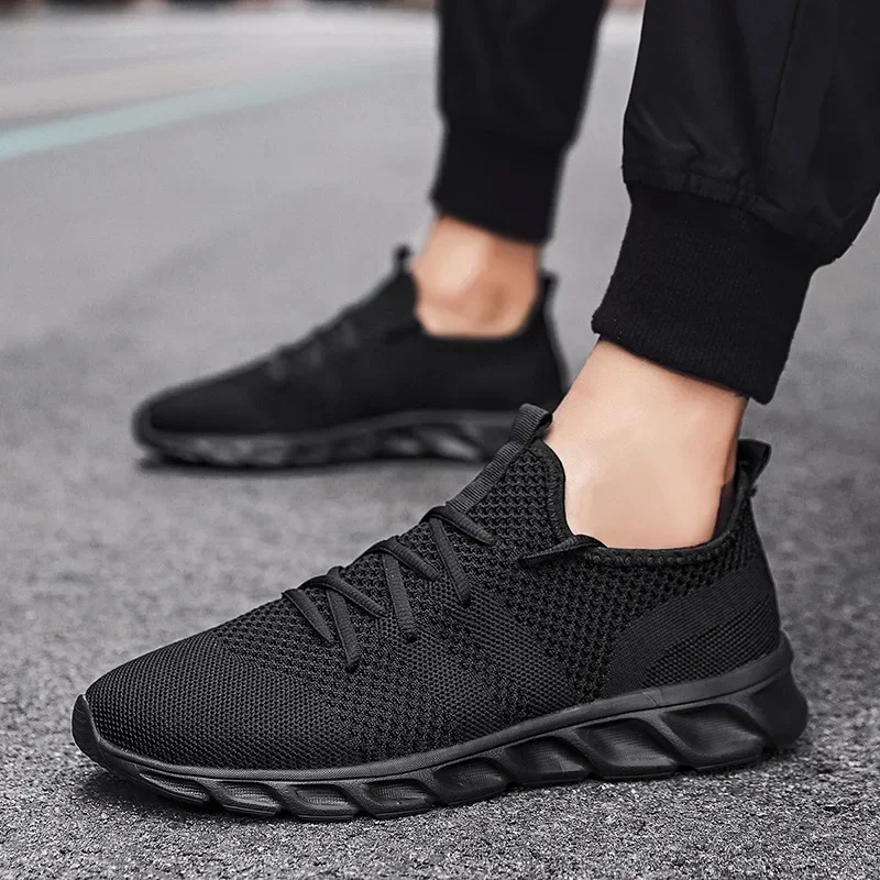 Men Casual Sport Shoes Light Sneakers White Outdoor Breathable Mesh Black Running Shoes Athletic Jogging Tennis Shoes Size 36-48