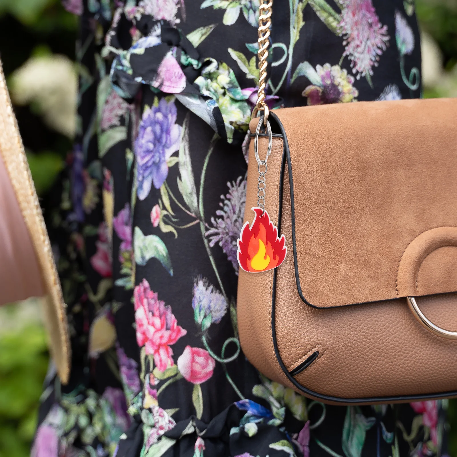 

10pcs Firefighter Party Firefighter Key Holder Favors Decorations Heroic Theme Fire Hat Keyring Truck Decor