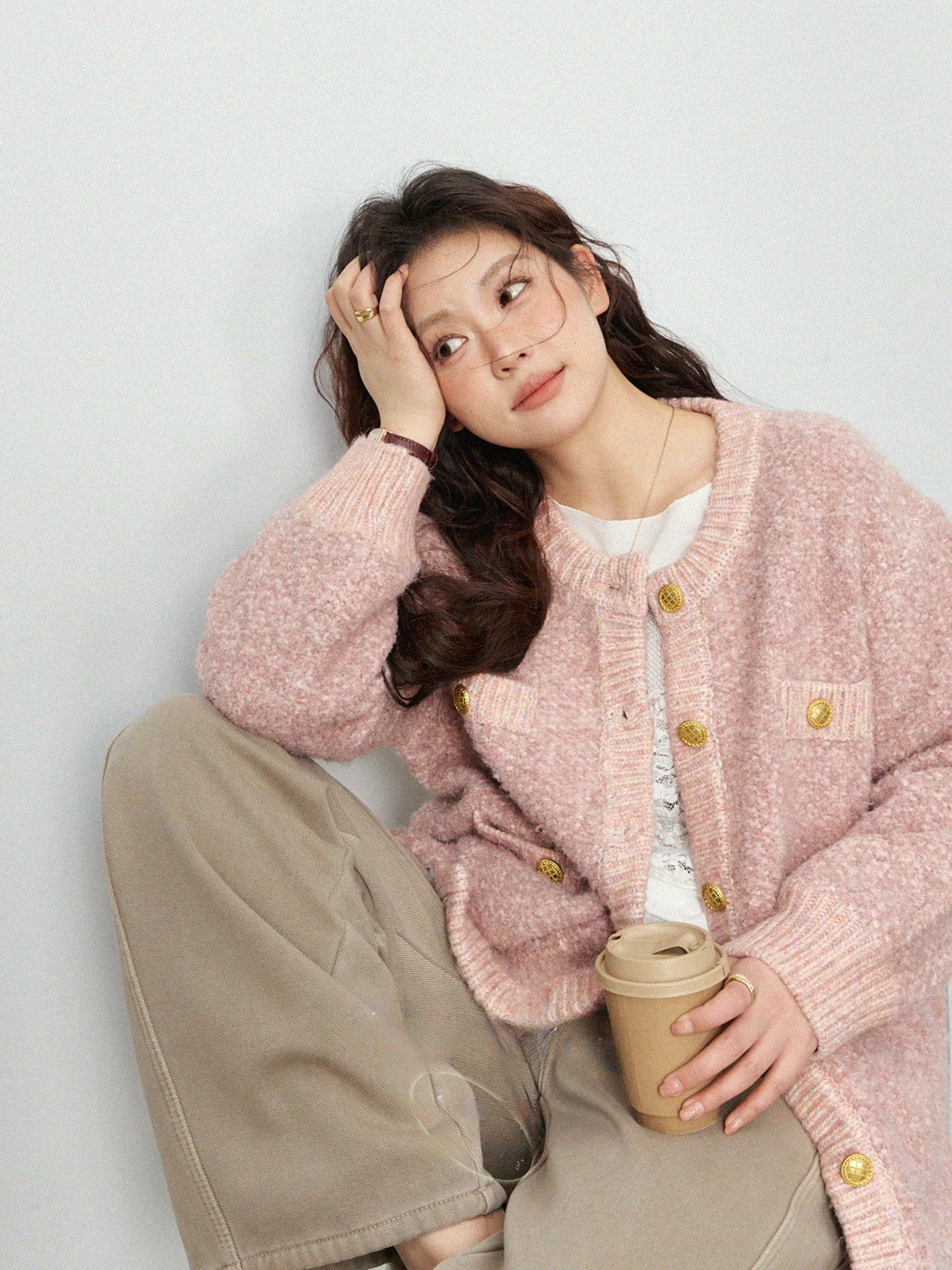 

Свитер оверсайз для женщин, зимний, новый, модный, скрывающий недостатки фигуры, универсальный, свободный кардиган, верхняя одежда