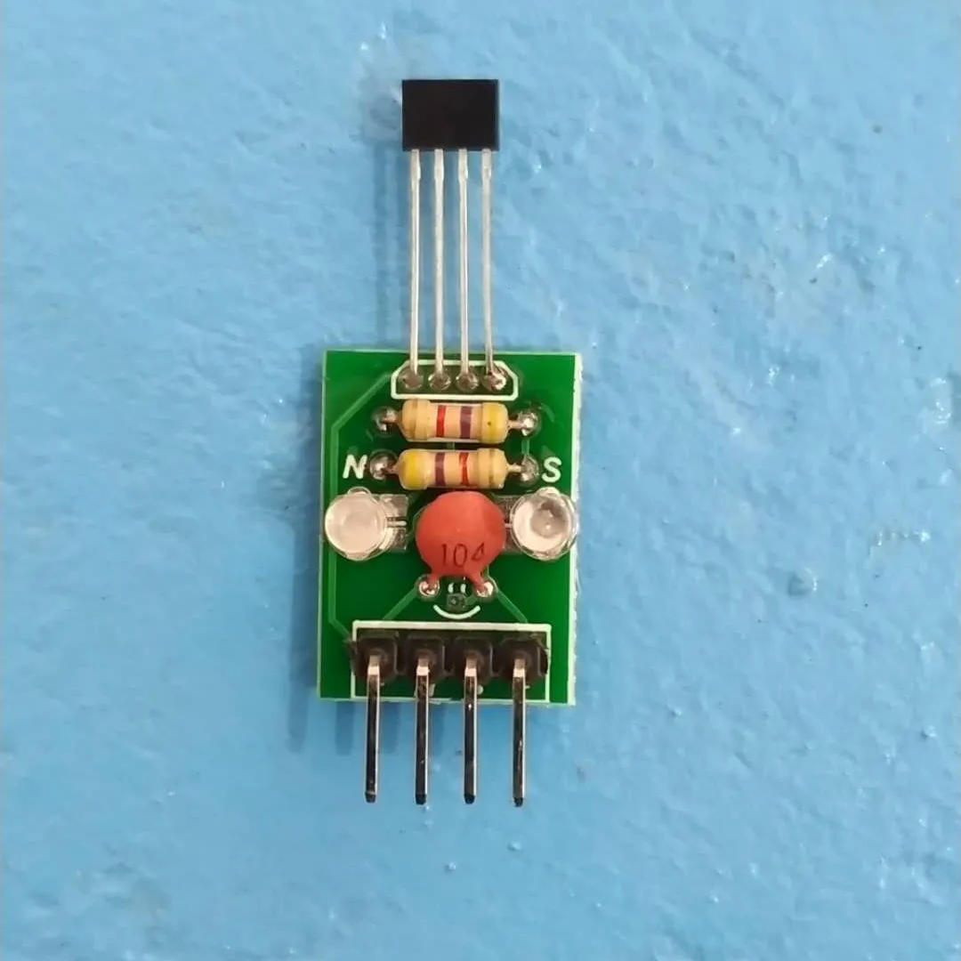 Magnet Direction Detector Magnetic Field NS North and South Pole Judgment Circuit Core Board Customizable Magnetic Pole Judgment