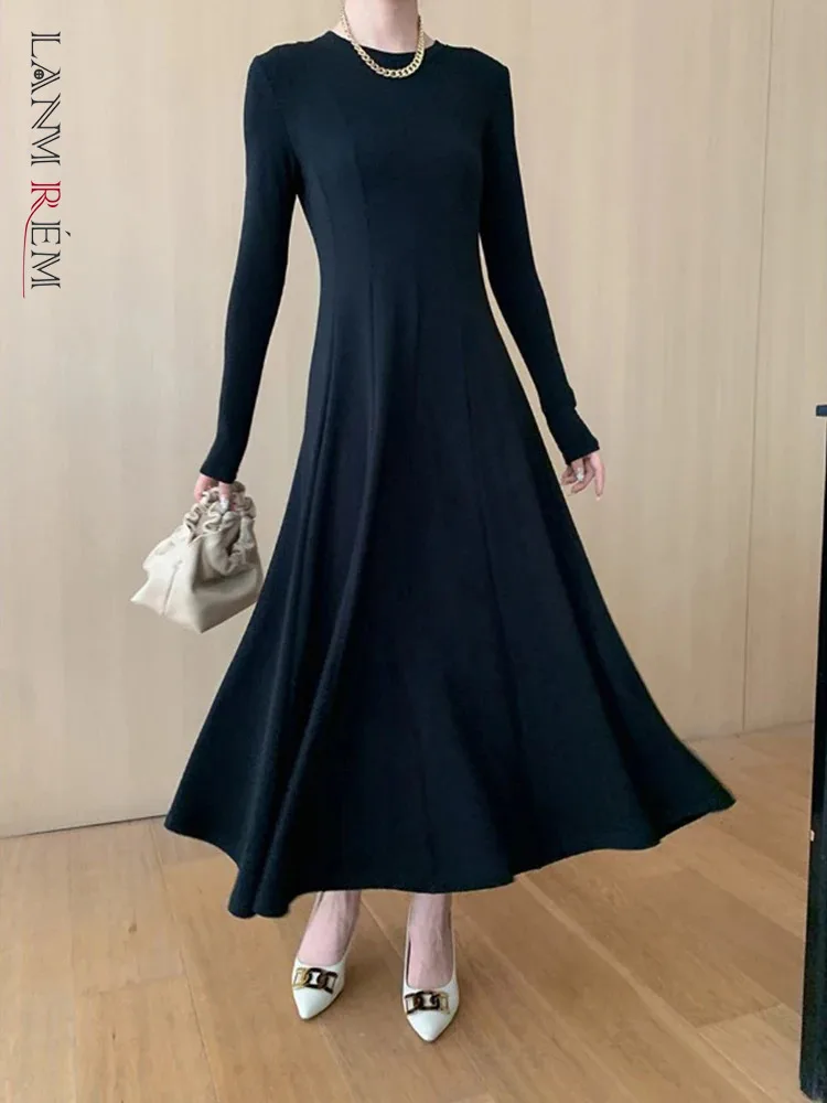 

LANMREM Black Slim Dress For Women Round Neck Long Sleeves Gathered Waist Office Lady Elegant Clothing 2024 Autumn New 2DA8492