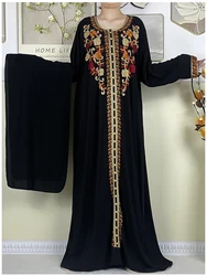 Yeni müslüman kadınlar Abaya yüksek kalite uzun kollu elbise Dubai moda oyalamak pamuk Robe Lady gevşek Maxi Islam afrika giysileri