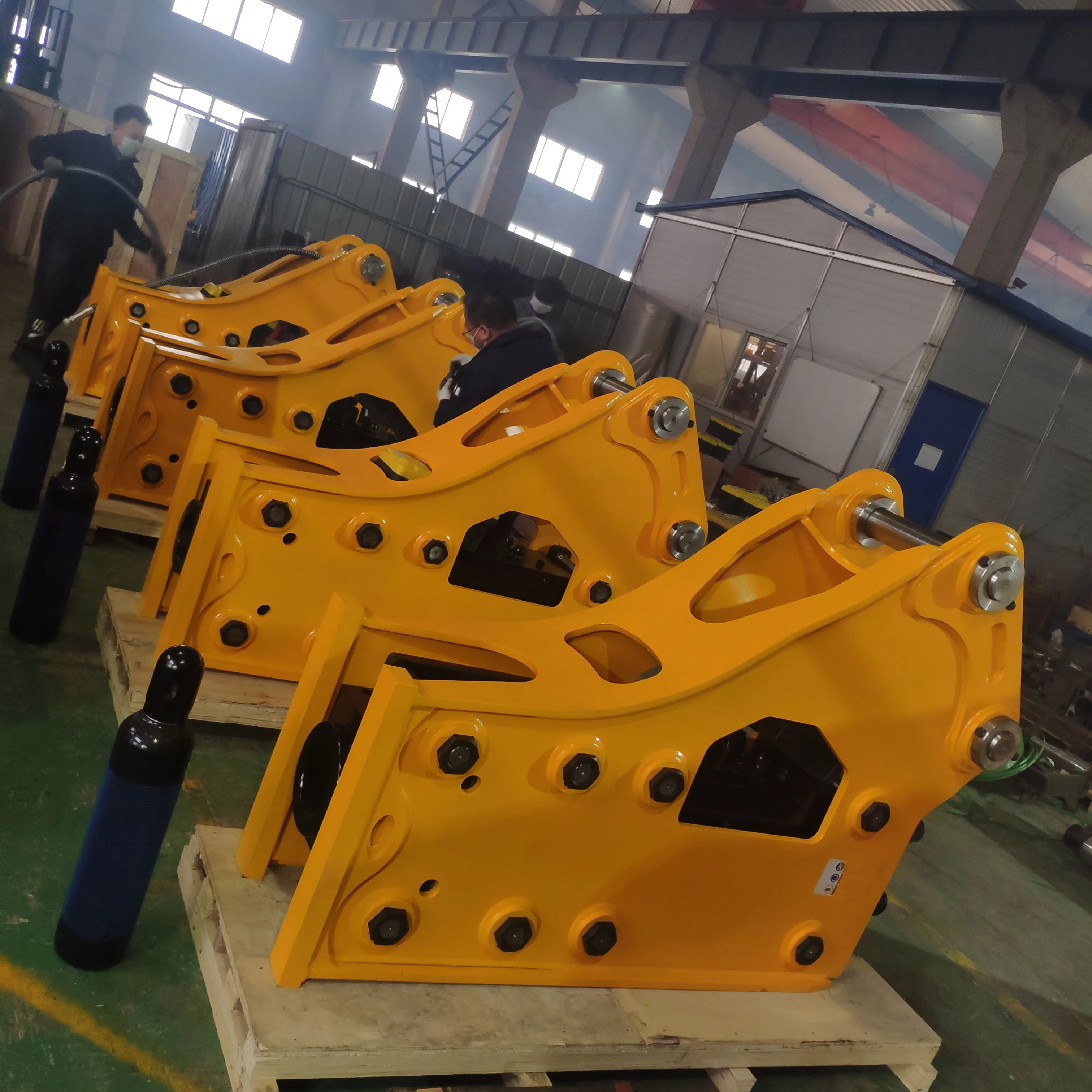 Custom Logo Side Type Excavator Breaker Hammer Hydraulic Breaker for Cat 330 Excavator