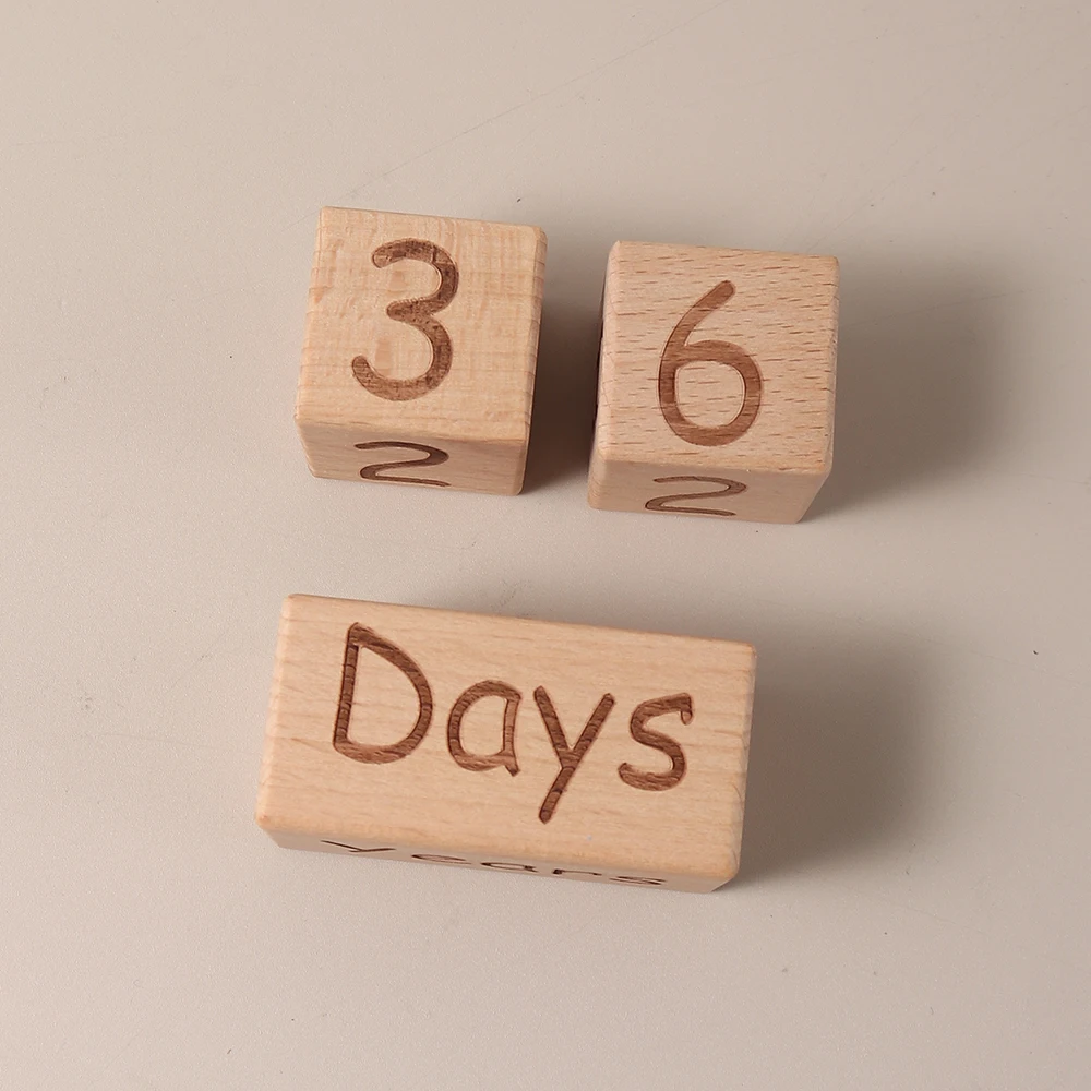 Baby Photo Shoot Essentials – Month & Milestone Cube Props Monthly Growth Blocks Beech Wood