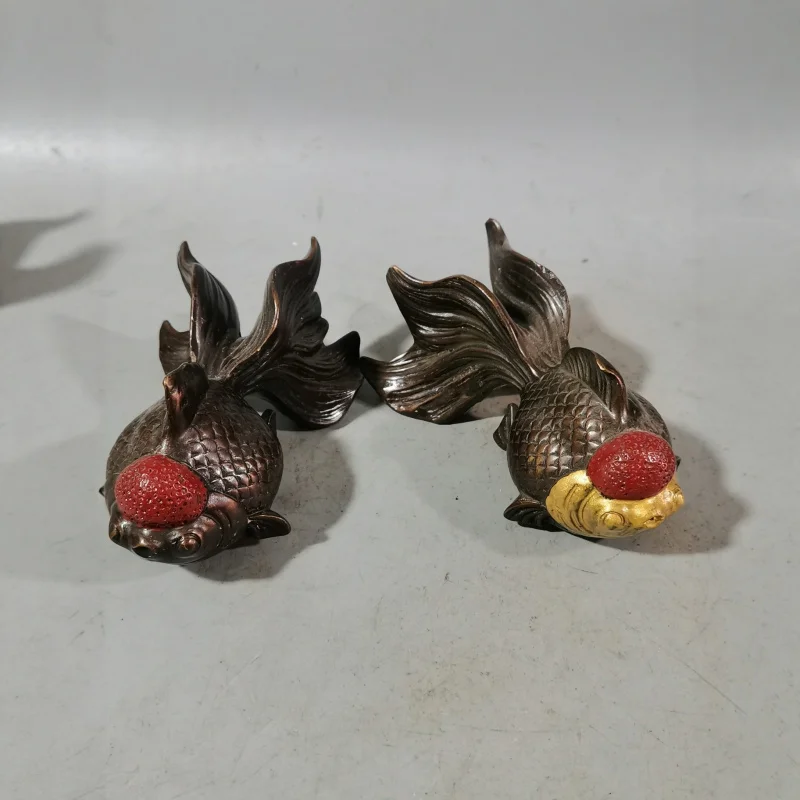 Creative Color-Changing Koi Fish Ornament, Goldfish Premium Tea Accessory, Resin Internet-Famous Desktop Decoration
