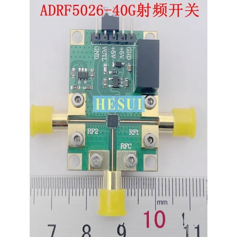 100 MHz to 44 GHz silicon SPDT non-reflective switch High isolation fast pulse modulator