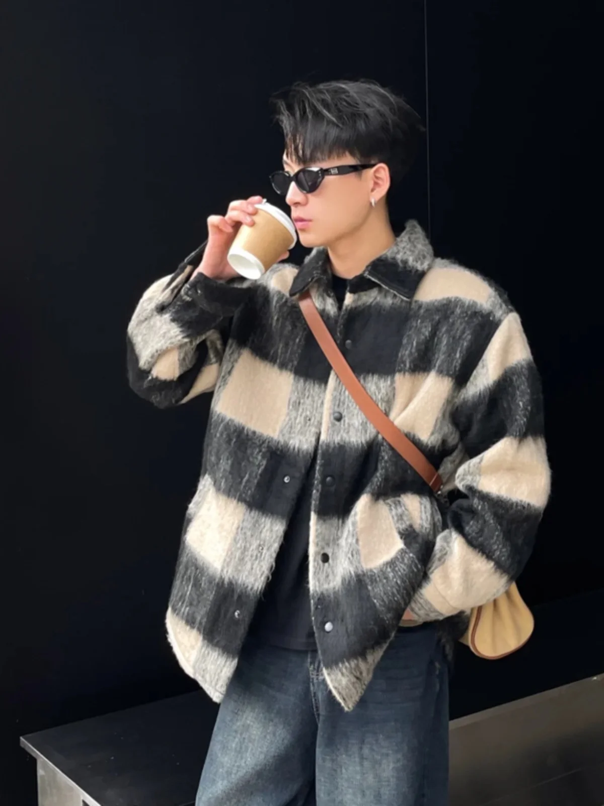 

Утепленное осенне-зимнее мужское шерстяное пальто в американском ретро-стиле, клетчатое, премиум-класса, модное брендовое мужское твидовое пальто, молодежное, стильное