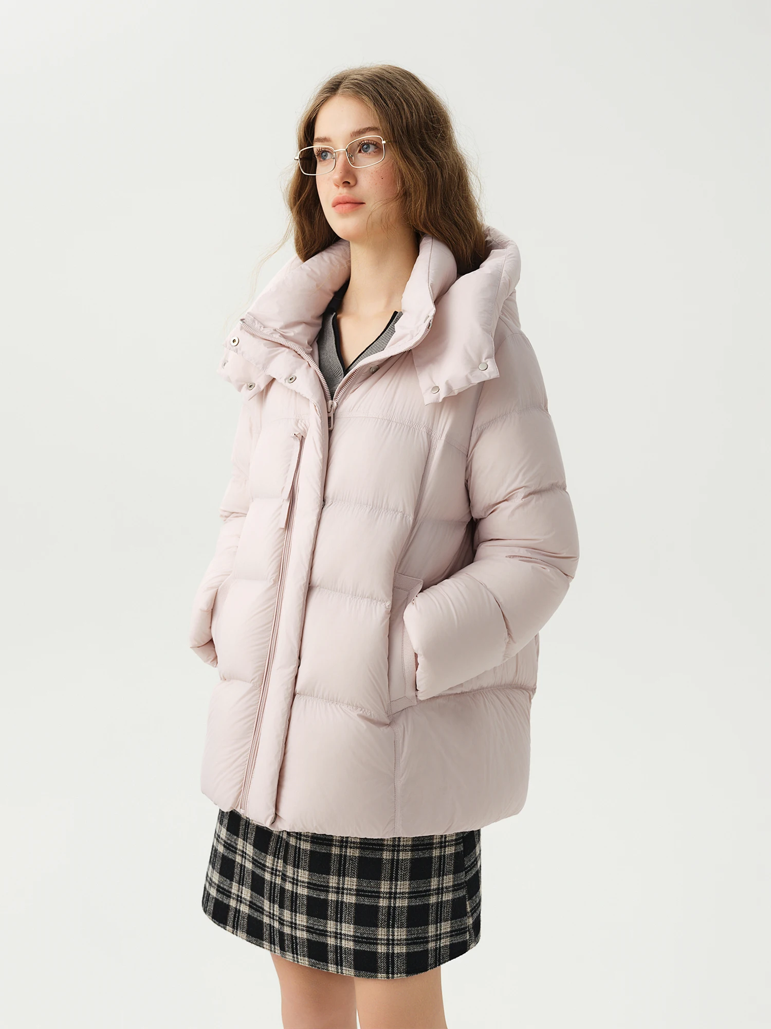 DUSHU Women’s Hooded Puffer Down Jacket Regular Length Thick White Duck Down Warm Winter Outerwear New for Winter 2026
