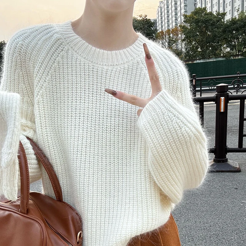 100% Pure Wool Sweater Women\'s 2025 Spring/ Autumn New Round Neck Sweater Solid Color Cashmere Knit Pullover Short Loose Female