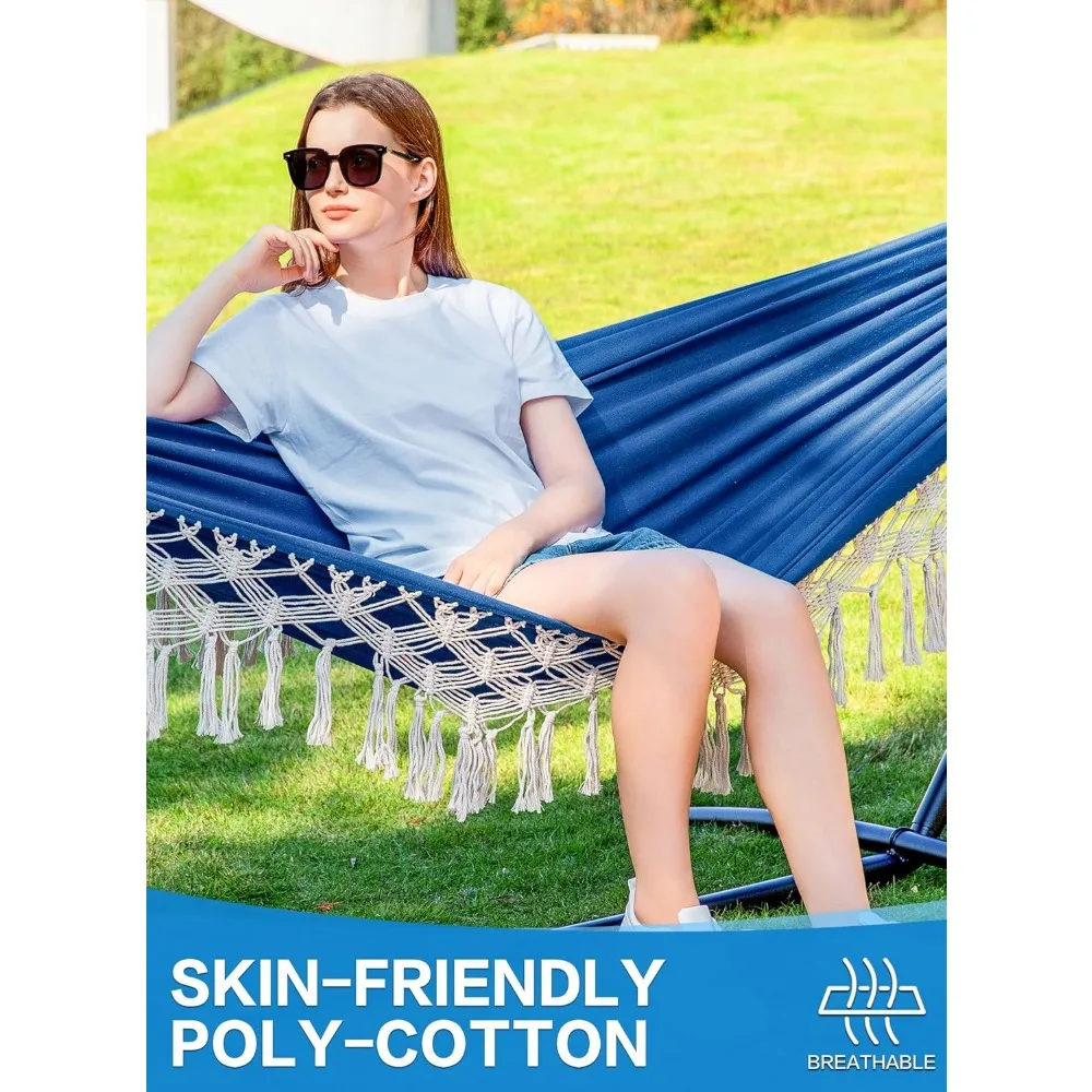 أرجوحة مزدوجة مع حامل للاستخدام الخارجي والداخلي، نمط شرابة مصنوع يدويًا، يدعم ما يصل إلى 450 رطل، تتضمن وسادة وتخزين