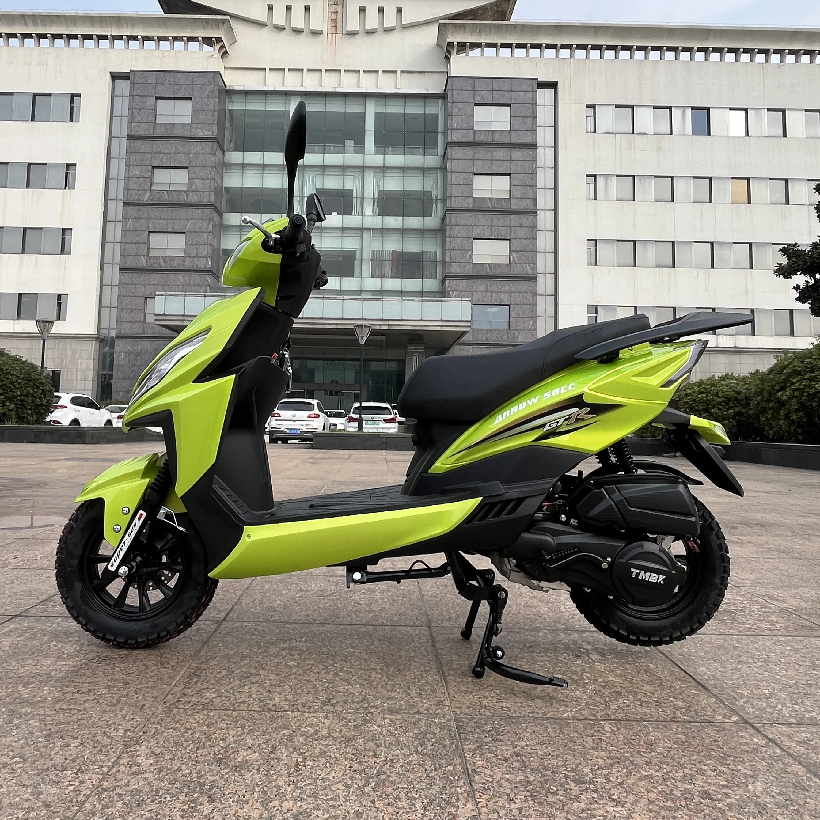 Strong Power Good Design 125 Cc Motorcycle Gas Scooters 150cc With Rear Carrier Gas Powered Scooter 50cc For Adult