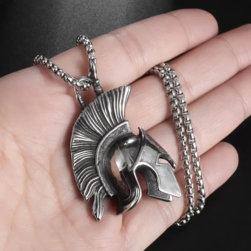 Roman Spartan Helmet Pendant Men's Retro Punk Rock Hip Hop Necklace Bike Riding Party Jewelry Gift