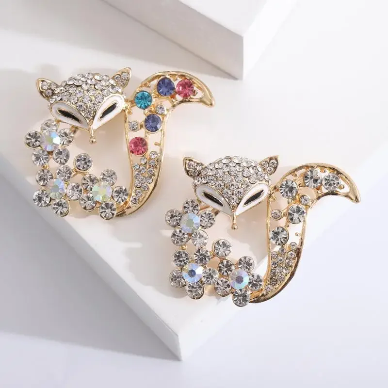 Simple Fashion Fox Brooches For Women Clothing Sweater Coat Jewelry Accessries Gifts