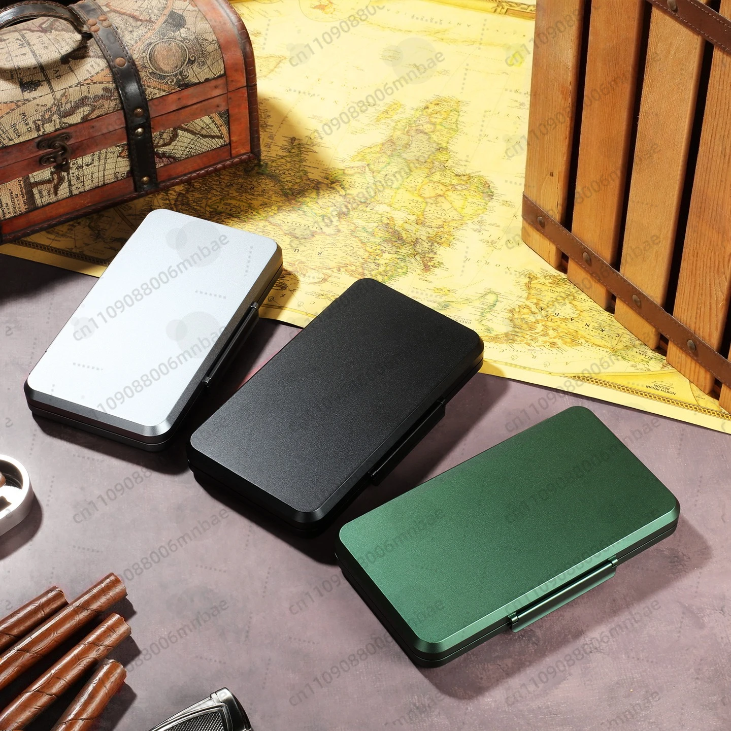 Portable cigar box 3CM light and thin cigar moisturizing box aluminum alloy carrying moisturizing seal light and portable