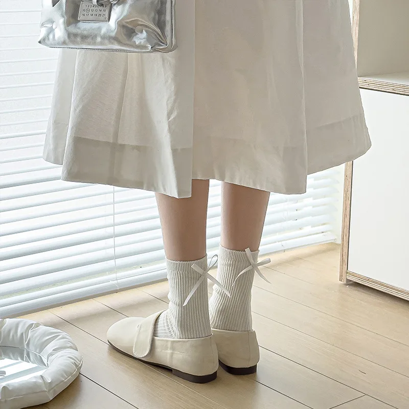 INS Casual Style Bow Cream Black Mid-Calf Socks for Schoolgirl Japanese JK Stacked Socks Soft Cotton Cute Aesthetic Ankle Socks